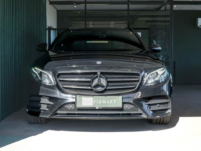 Mercedes E300 de 2,0 AMG Line stc. aut.