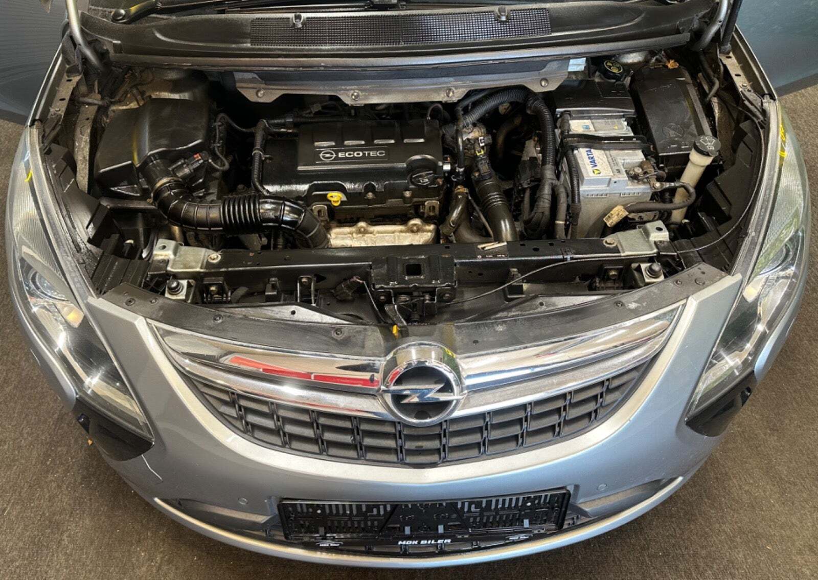 undefined Opel Zafira Tourer fra 2012