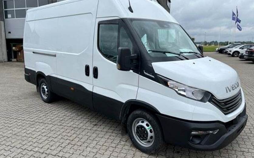 Iveco Daily 2,3 35S14 12m³ Van
