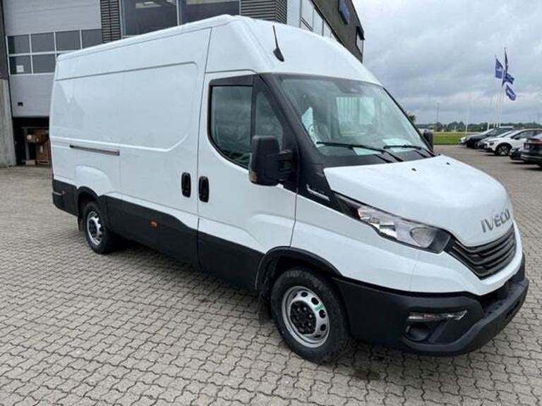 Iveco Daily 2,3 35S14 12m³ Van