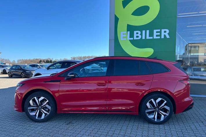 Rød Skoda Enyaq fra 2026