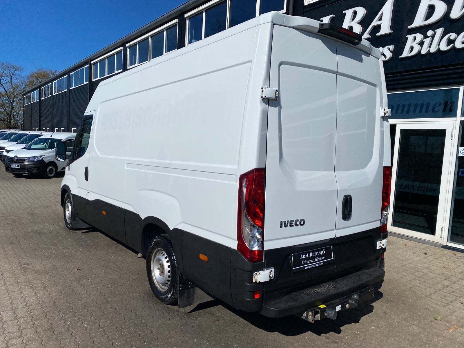 Iveco Daily 2,3 35S16 12m³ Van AG8