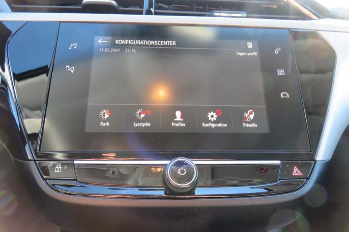 Hvid Opel Corsa-e fra 2024