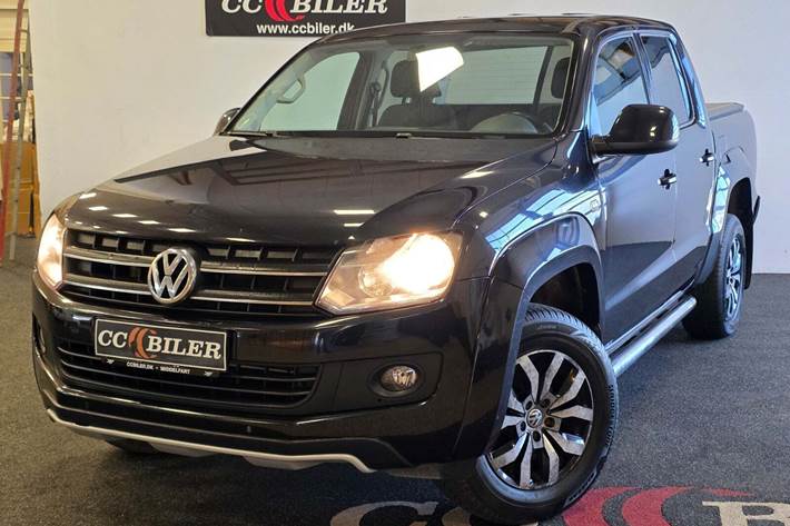 Sort VW Amarok fra 2014 set udefra