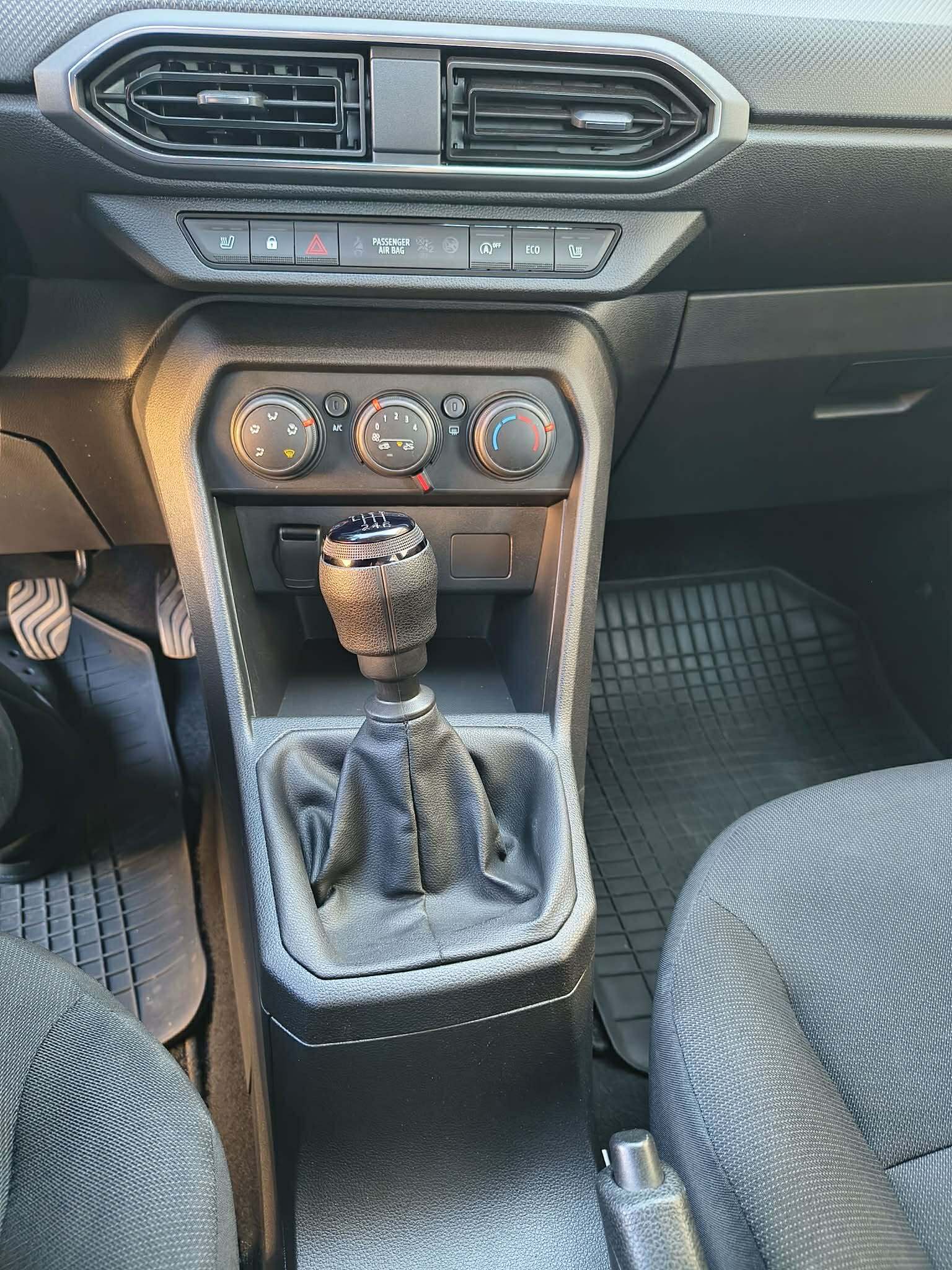 Hvid Dacia Sandero fra 2022