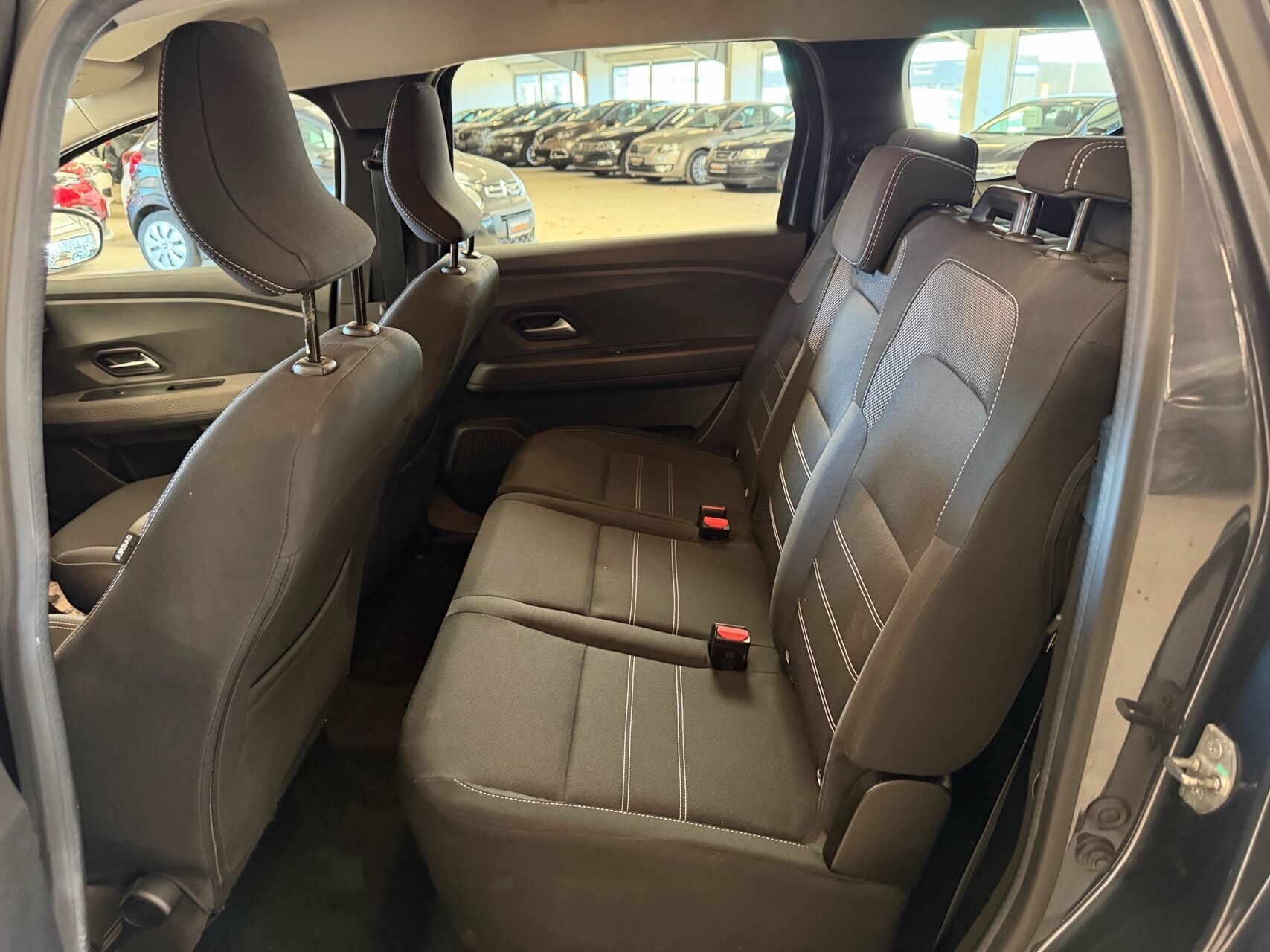 Sort Dacia Jogger fra 2022