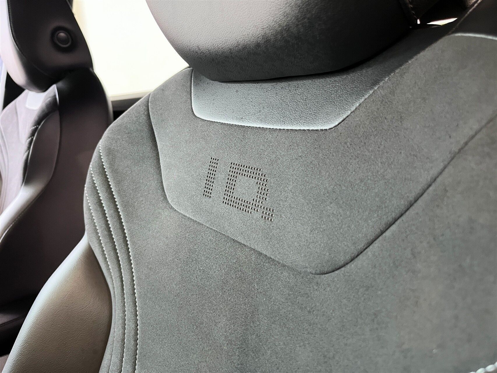 Blå VW ID.4 fra 2022