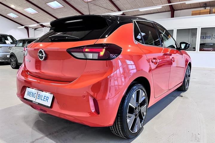 Orange Opel Corsa-e fra 2020