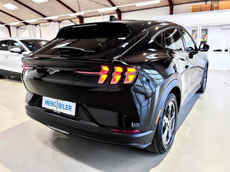Ford Mustang Mach-E EL UR 294HK 5d Aut.