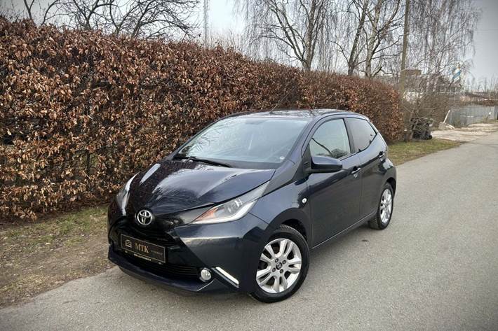 undefined Toyota Aygo fra 2015