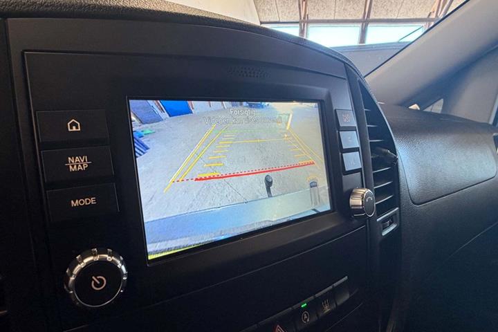 Grå Mercedes Vito 114 fra 2019