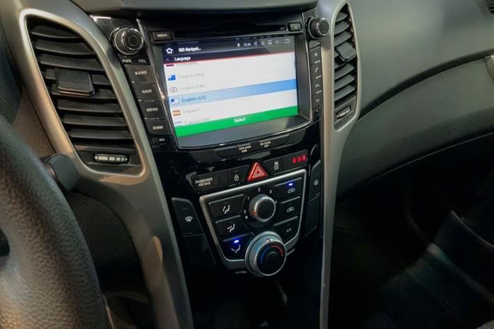 Hvid Hyundai i30 fra 2016