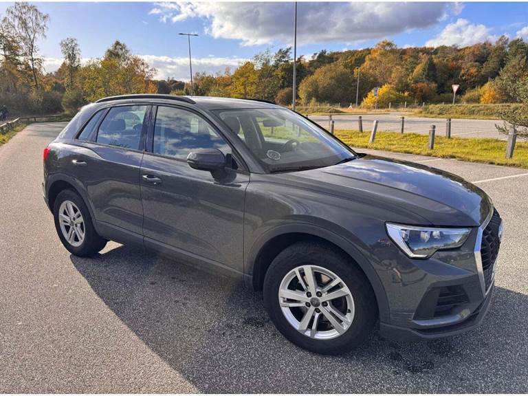 Audi Q3 35 TDi S-line S-tr.