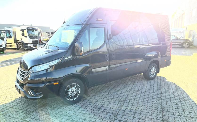 Iveco Daily 3,0 35S18 12m³ Van AG8