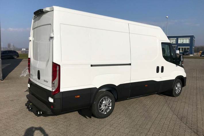 Hvid Iveco Daily fra 2026
