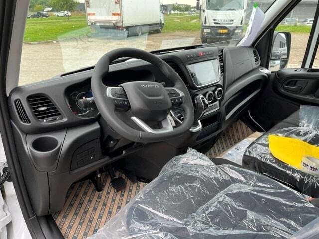 Hvid Iveco Daily fra 2026