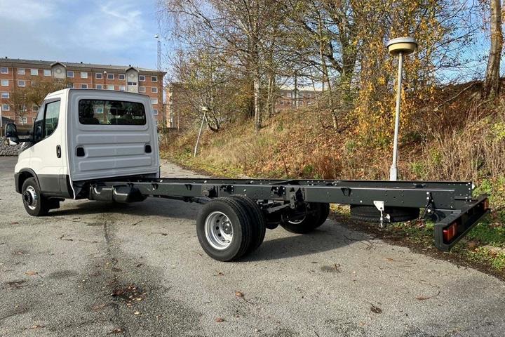 Hvid Iveco Daily fra 2026