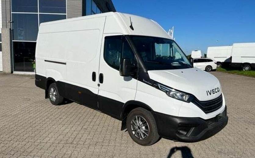 Iveco Daily 3,0 35S18 12m³ Van AG8