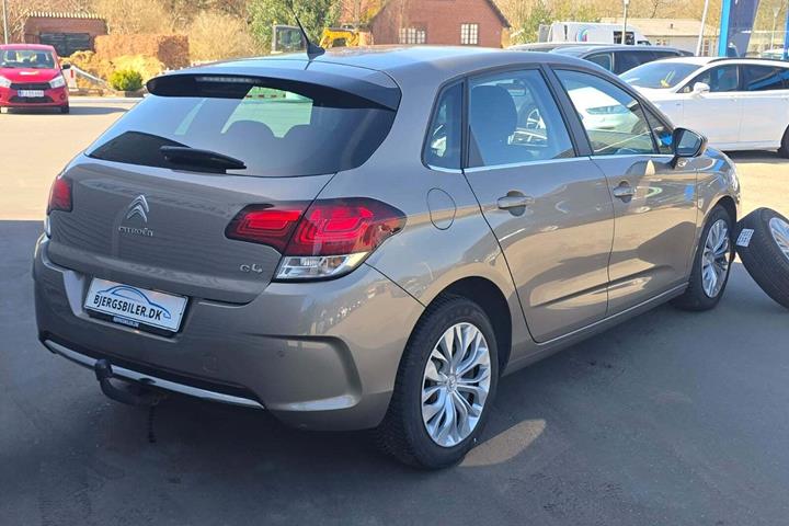 undefined Citroën C4 fra 2017