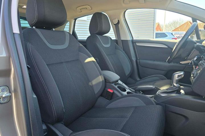 undefined Citroën C4 fra 2017