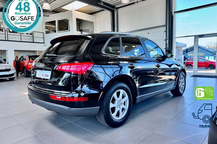 Gul Audi Q5 fra 2017