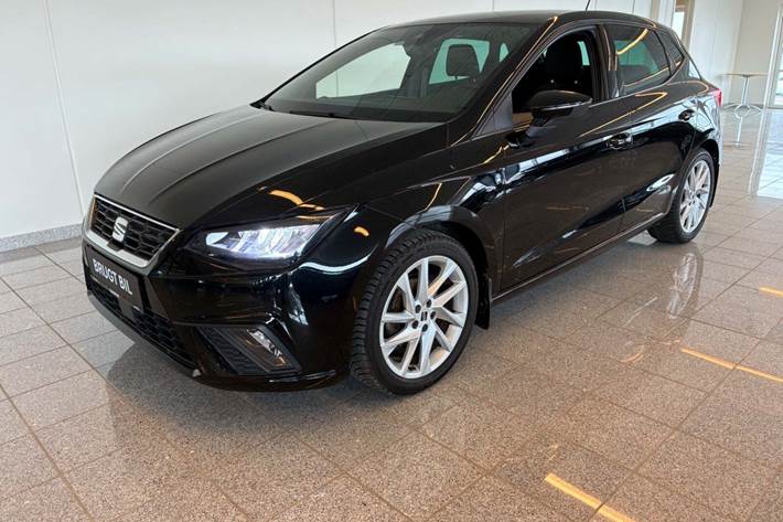 Sort Seat Ibiza fra 2022 set udefra