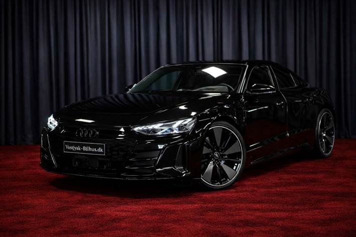 Sort Audi e-tron GT fra 2022