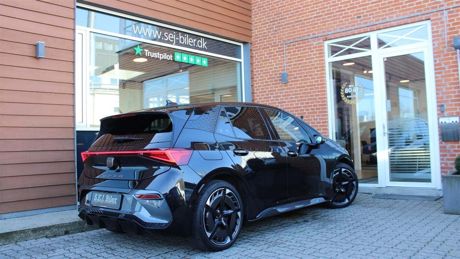 Sort Cupra Born fra 2025