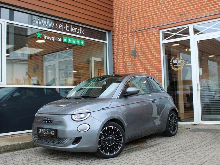 Fiat 500e 42 la Prima