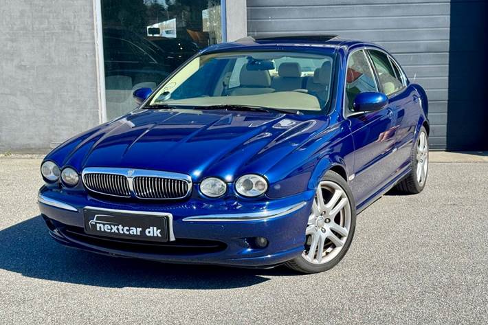undefined Jaguar X-type fra 2003 set udefra