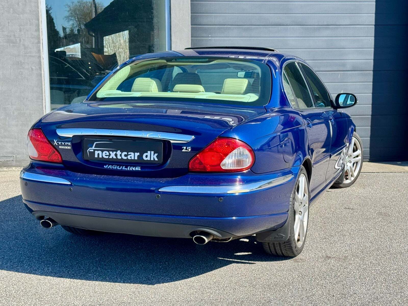 undefined Jaguar X-type fra 2003 set udefra