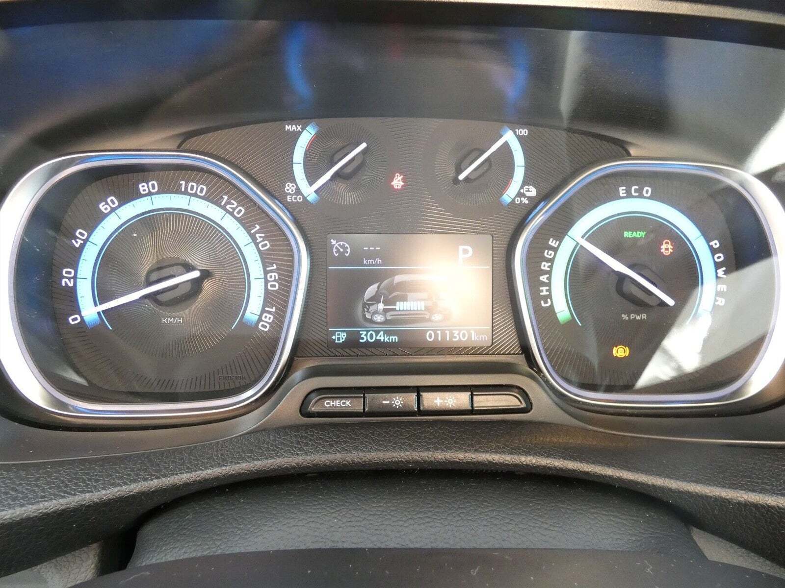 Hvid Citroën e-Jumpy fra 2023