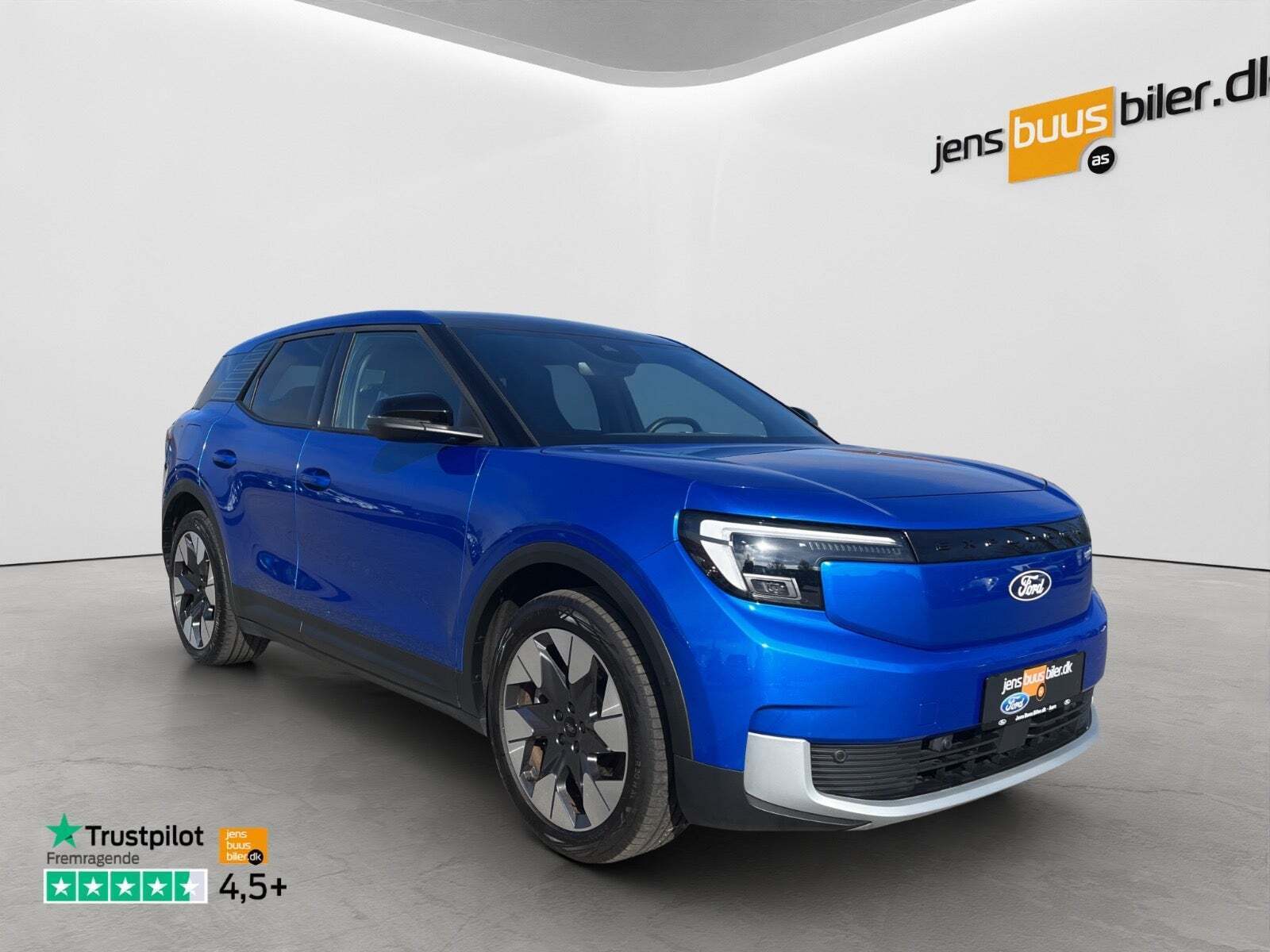 Ford Explorer 77 Premium Extended Range