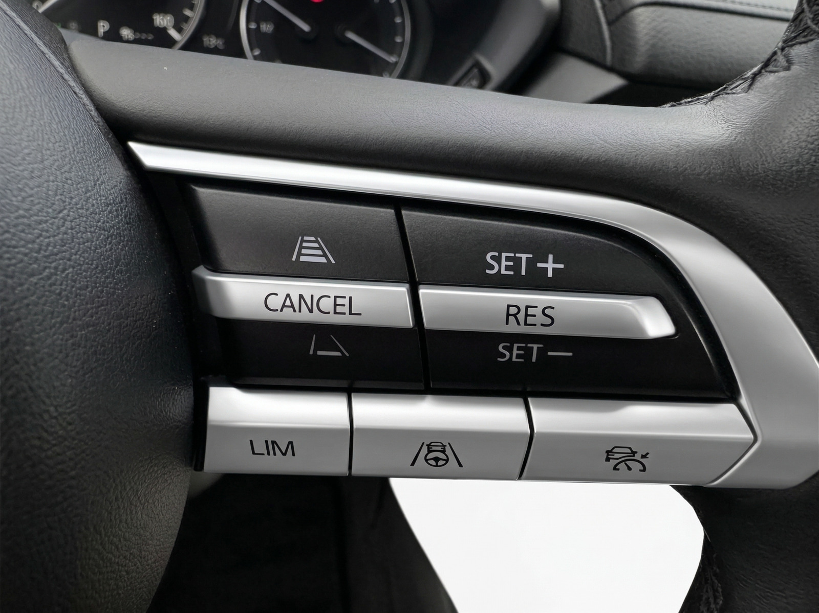 Mazda MX-30 e-SkyActiv Cosmo