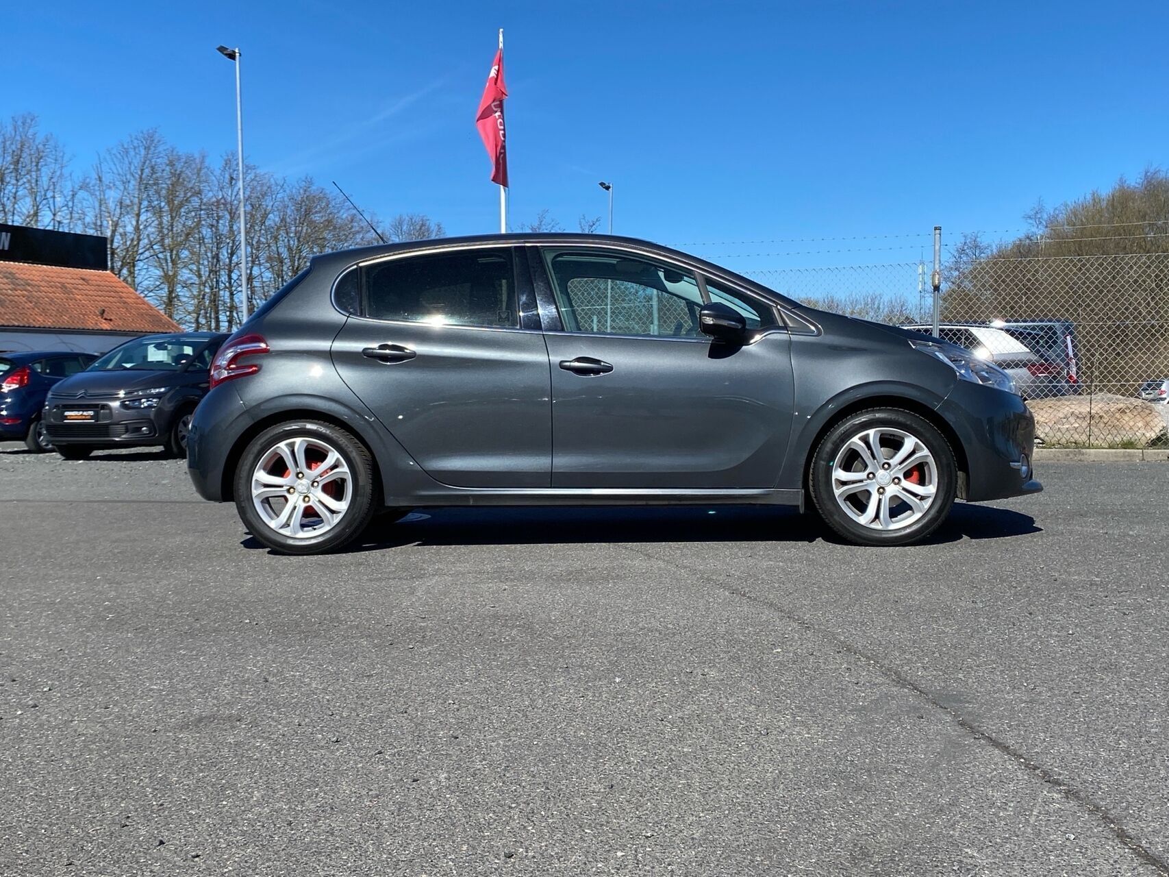 Peugeot 208 1,2 VTi Active 82HK 5d