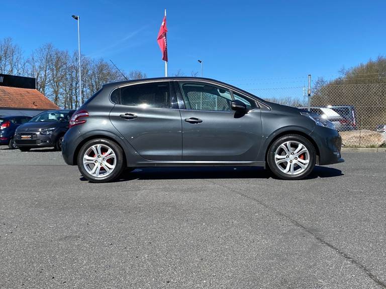 Peugeot 208 1,2 VTi Active 82HK 5d