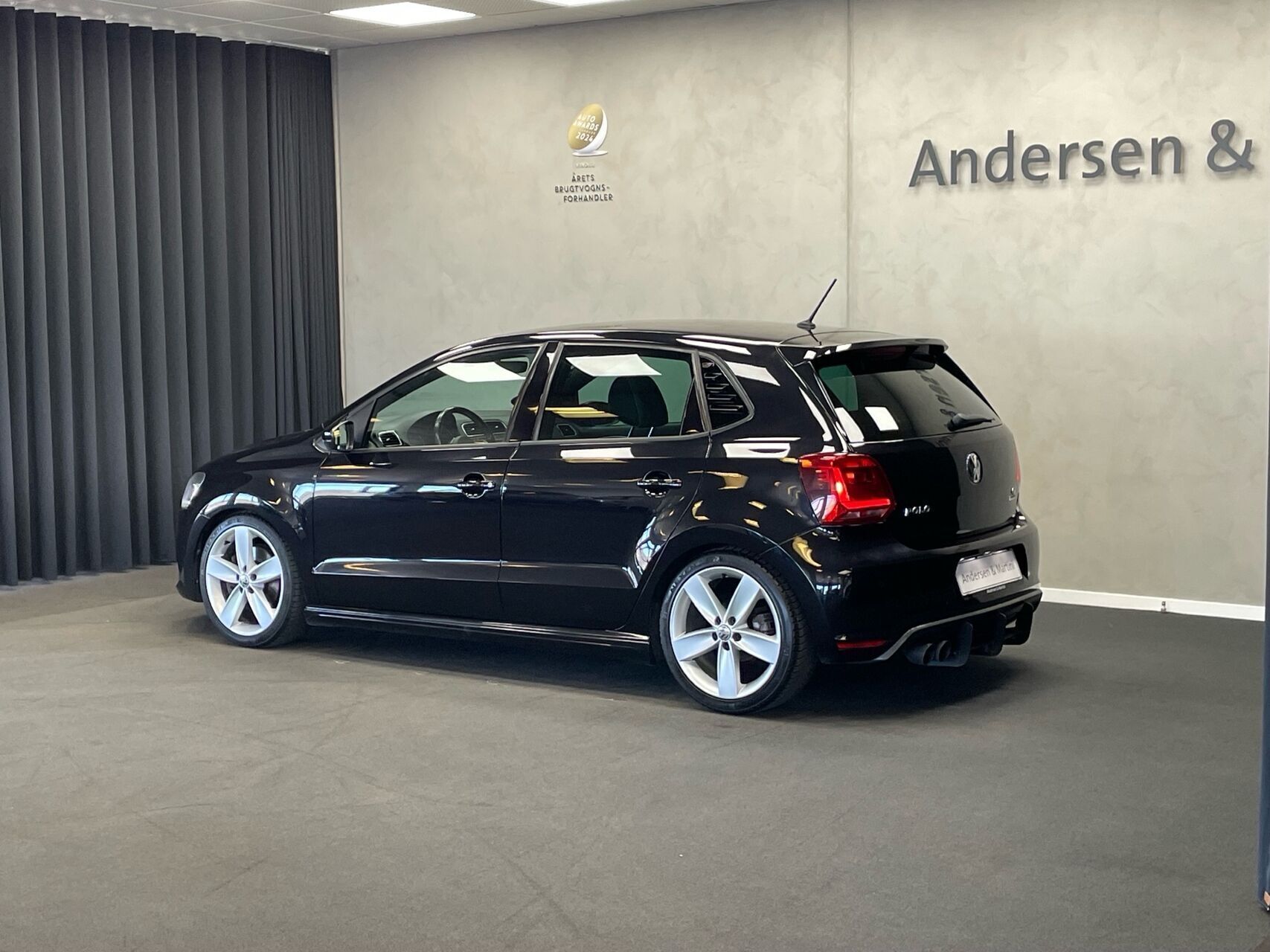 Sort VW Polo fra 2017