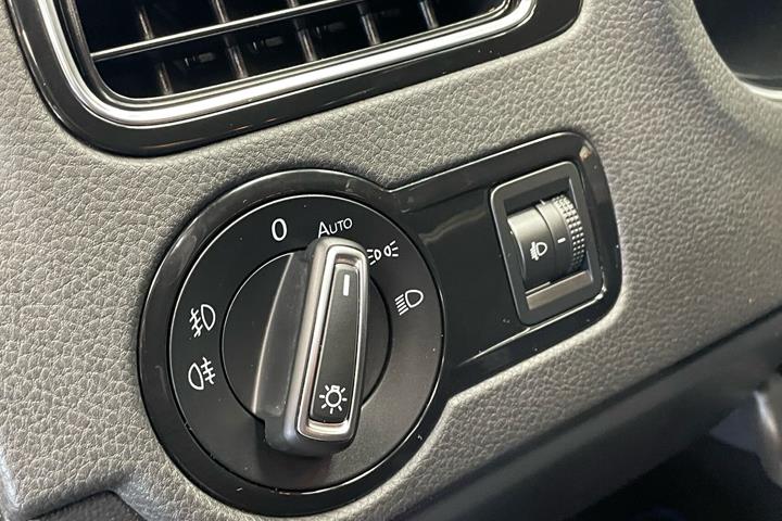Sort VW Polo fra 2017