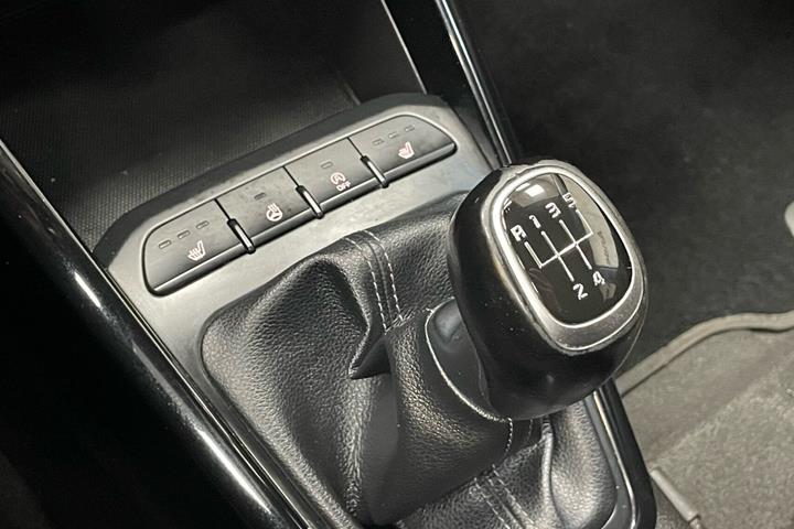 Hvid Kia Rio fra 2017
