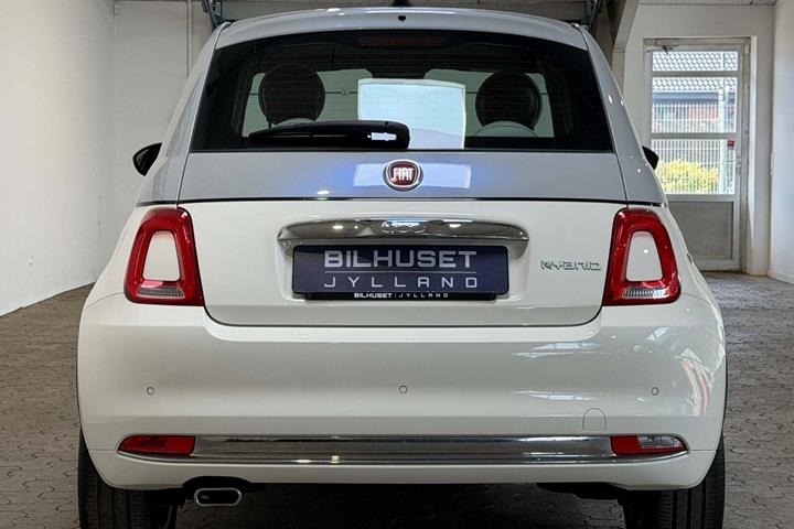 Hvid Fiat 500 fra 2021