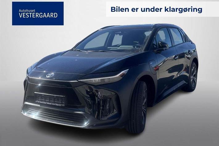 Sort Toyota BZ4X fra 2025