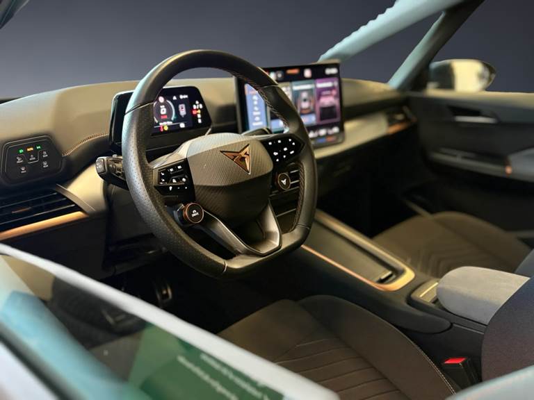 Cupra Born 59 e-Boost