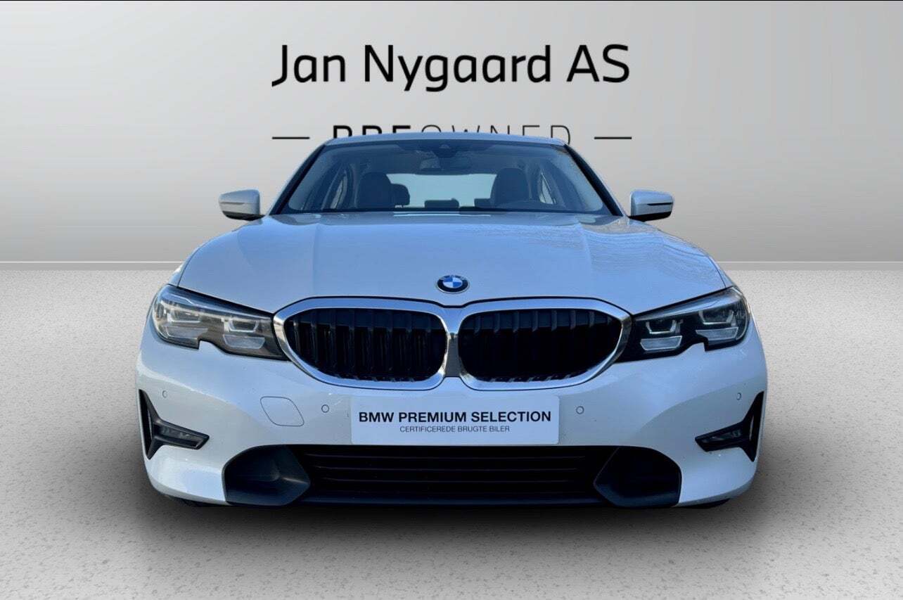 BMW 330e 2,0 Sport Line aut.