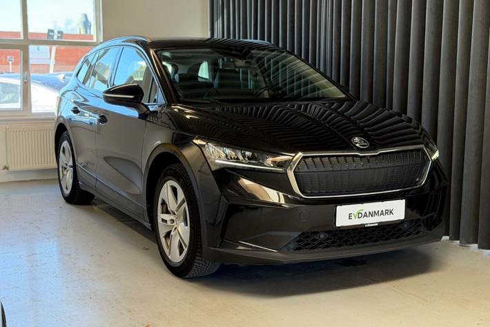 Sort Skoda Enyaq fra 2022