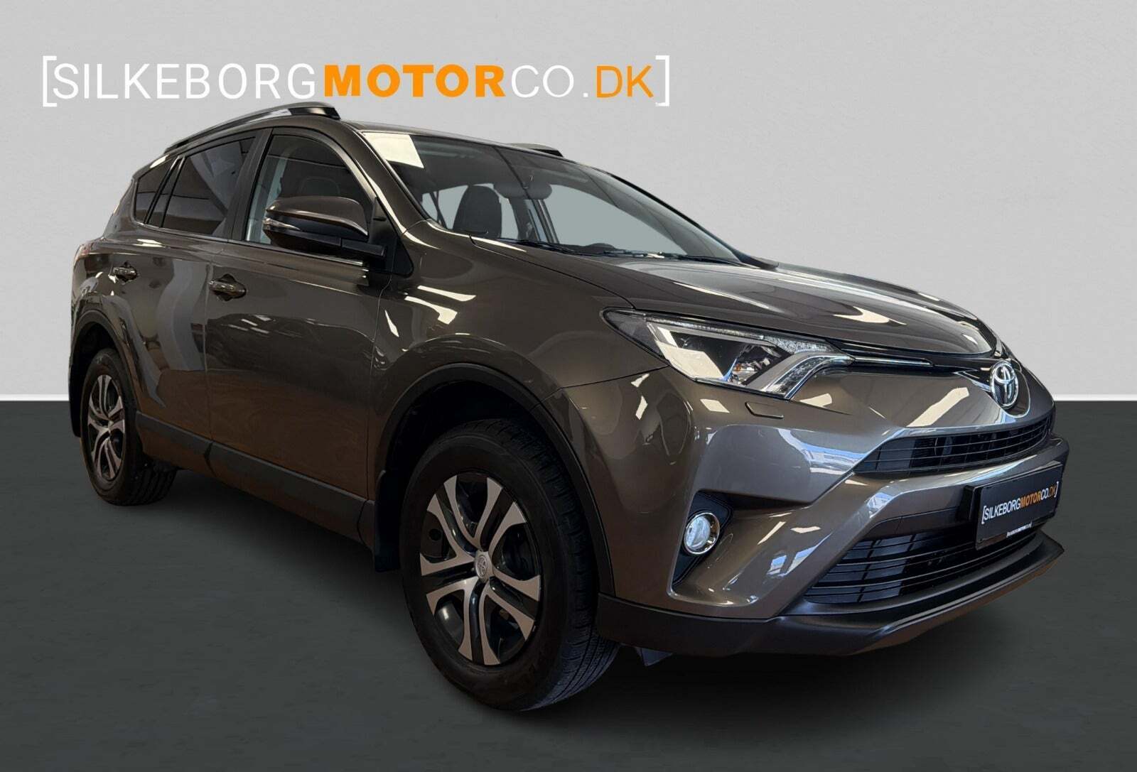 Toyota RAV4 2,0 D-4D T2+