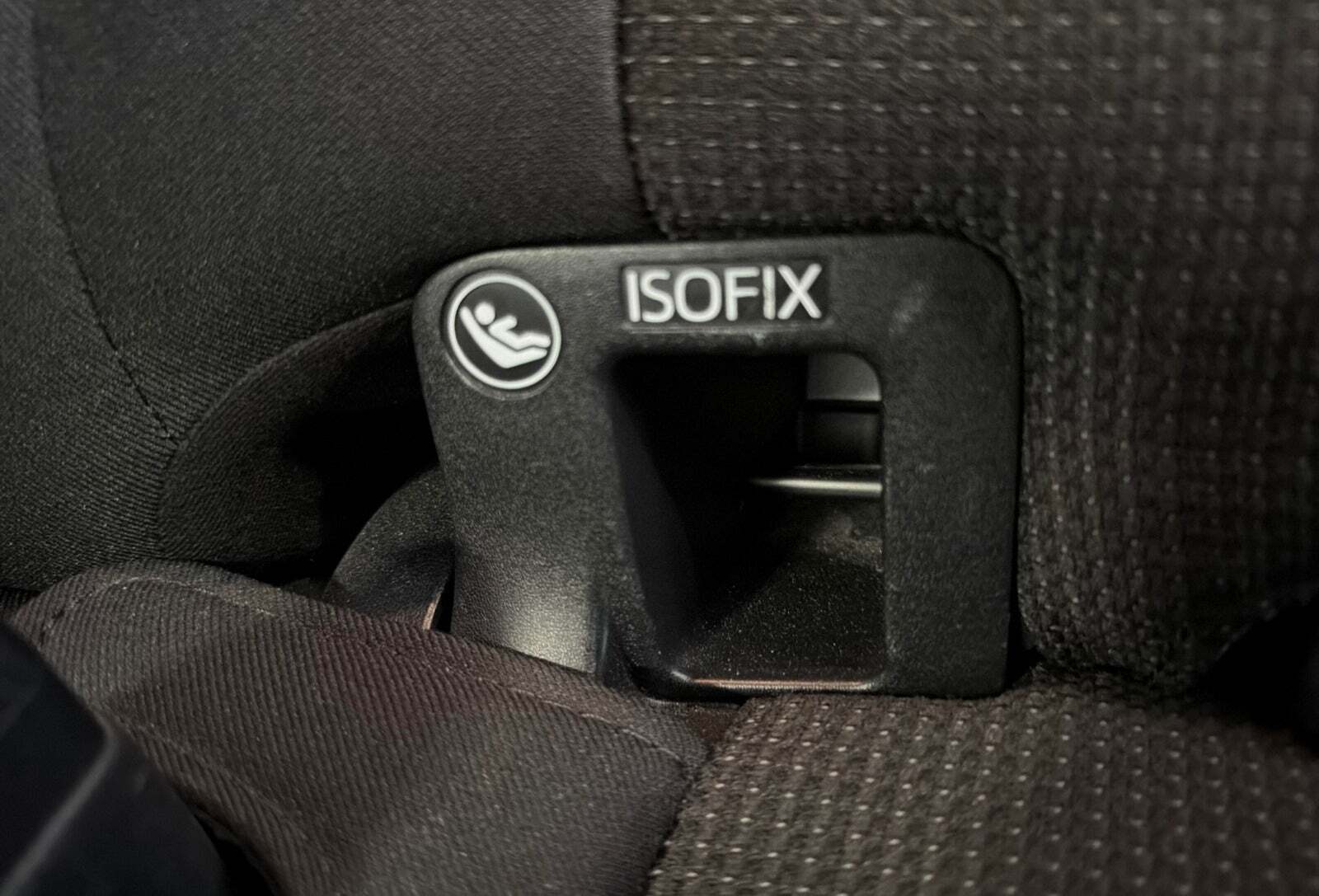 Grå Toyota RAV4 fra 2016