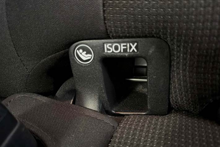 Grå Toyota RAV4 fra 2016