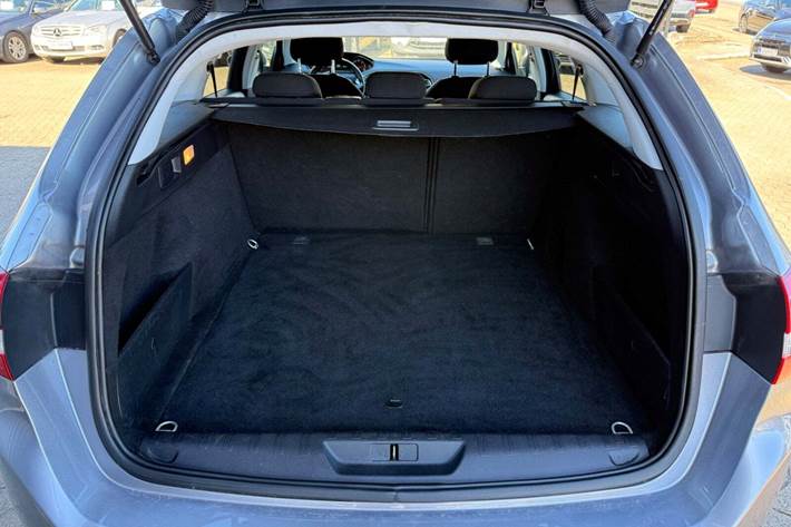 undefined Peugeot 308 fra 2016