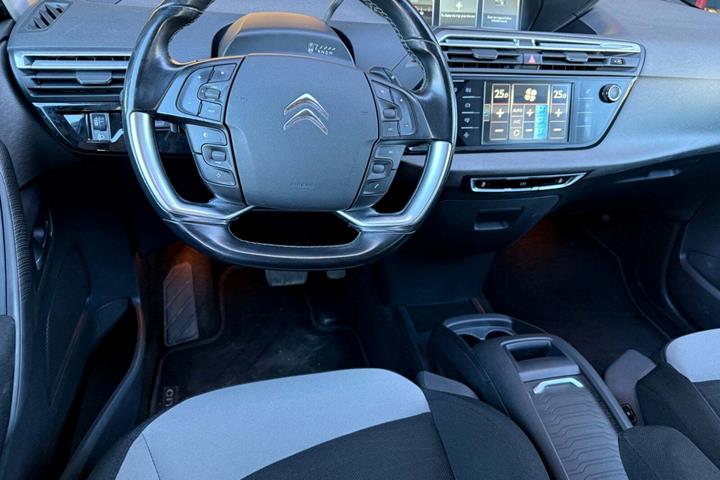 undefined Citroën Grand C4 Picasso fra 2016