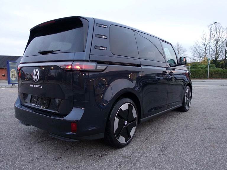VW ID.Buzz 77 Pro SWB